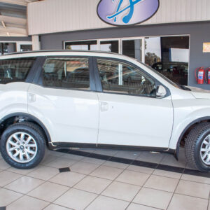 2020 Mahindra XUV 500 2.2D mHawk 7-seat W8